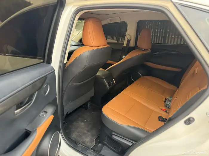 لكزس NX 2020 ممشى 50 الف فقط 14