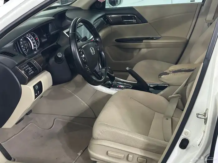 هوندا اكورد 2017 10