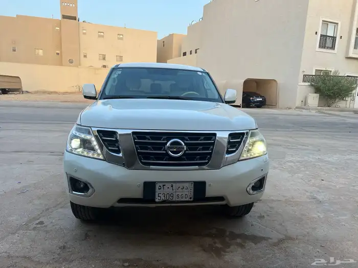 باترول 2019 نظيف للبيع 1