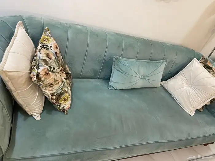 اثاث وكنب 0