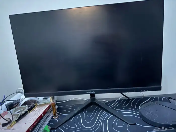 شاشة pc بي سي وطاولة وكرسي قيمنق 0
