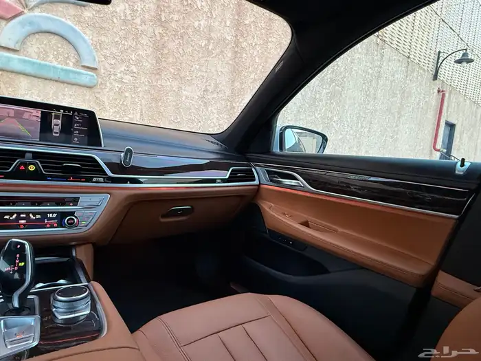 بي ام دبليو 730 Li 2020 31