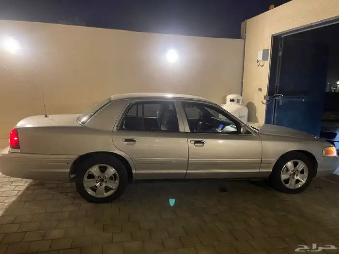 فورد كراون فكتوريا سعودي 20