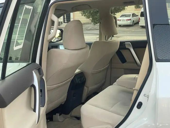تويوتا برادو v6 2022 ممشى قليل 21