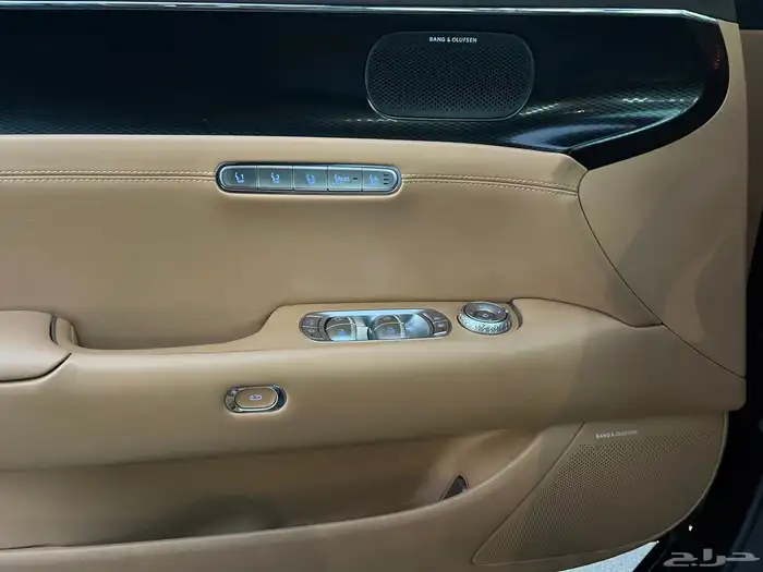 جنسس 2023 برستيج G90 شبه الاصفار سعودي 12