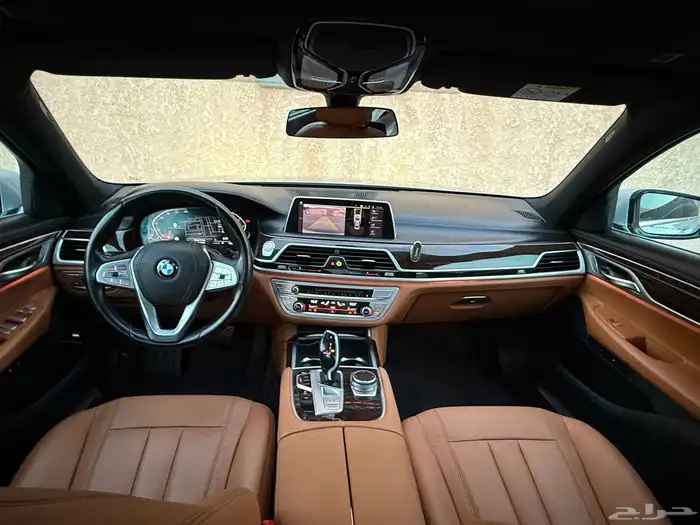 بي ام دبليو 730 Li 2020 28
