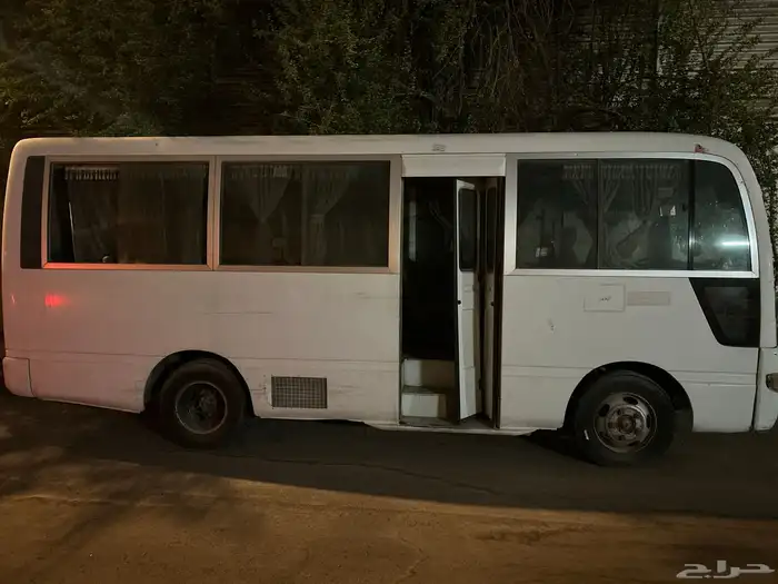 باص نيسان سيفيليان 2001 للبيع بحالتة الراهنة.للبيع المستعجل 8