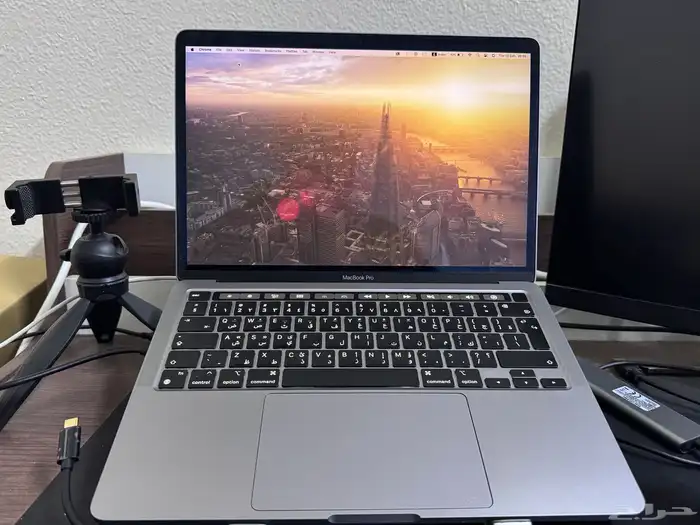 ماك بوك برو m2 2022 4