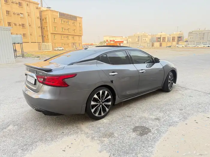 نيسان مكسيما SR2016 فل كامل 4
