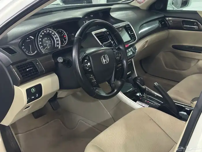 هوندا اكورد 2017 11