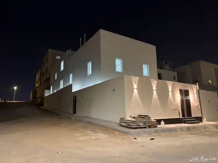 للبيع عماره دورين وملحق بحمراء الاسد 13
