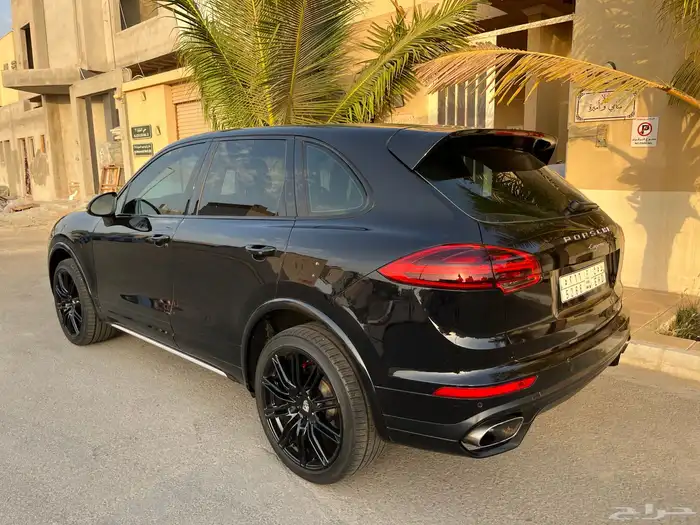 جيب بورش كايين 2016 بسعر مناسب 2
