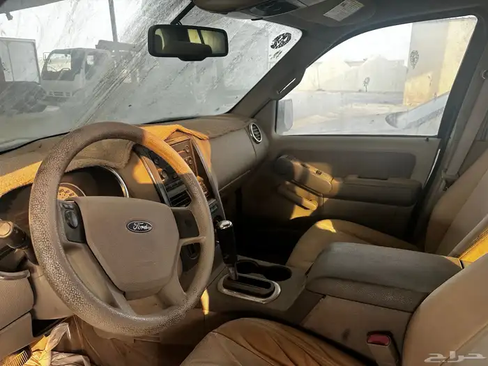 للبيع جمس و فورد اكسبلور 8