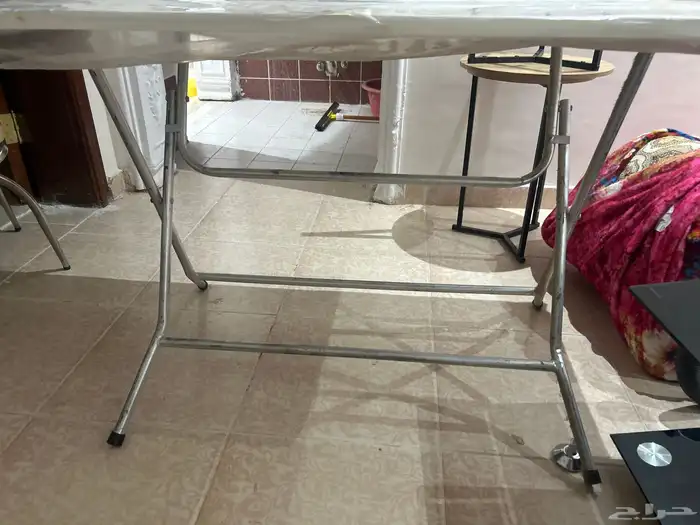 طاولة بيضة سادة جديد 1