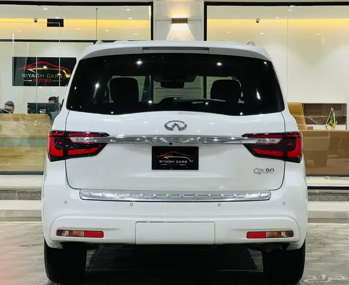 نيسان انفنتي QX80 2021 ( بحالة ممتازة ) 3
