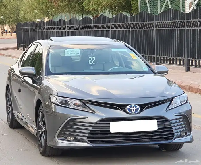 تويوتا كامري 2022 GLE هايبرد فل سعودي 2