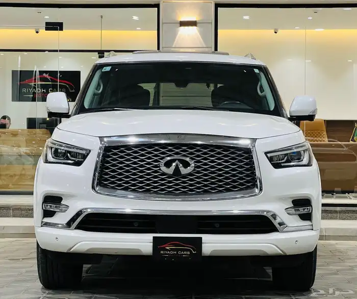 نيسان انفنتي QX80 2021 ( بحالة ممتازة ) 2