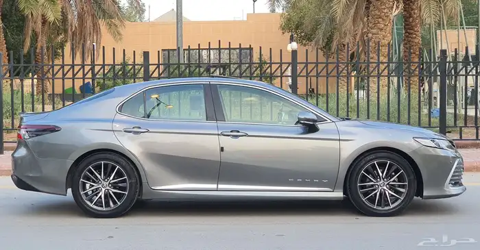 تويوتا كامري 2022 GLE هايبرد فل سعودي 5