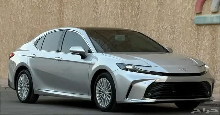 كامري 2025 هيبرد LE 4