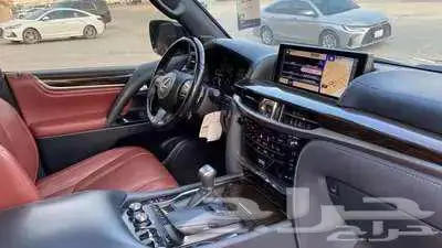 لكزس 2021 LX570 فل كامل 6