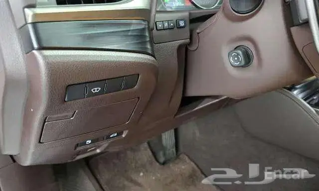 لكزس - es300 - 2020 13
