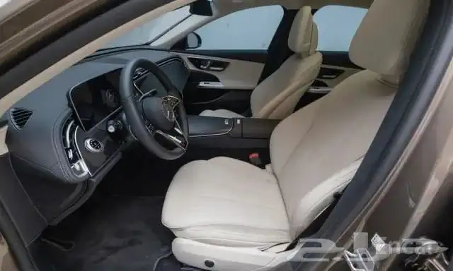 للاستيراد_من_كوريا_ E200 _2024 2