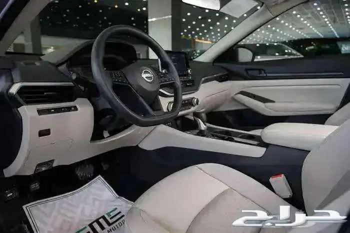 نيسان التيما 2024 ستاندر S 3