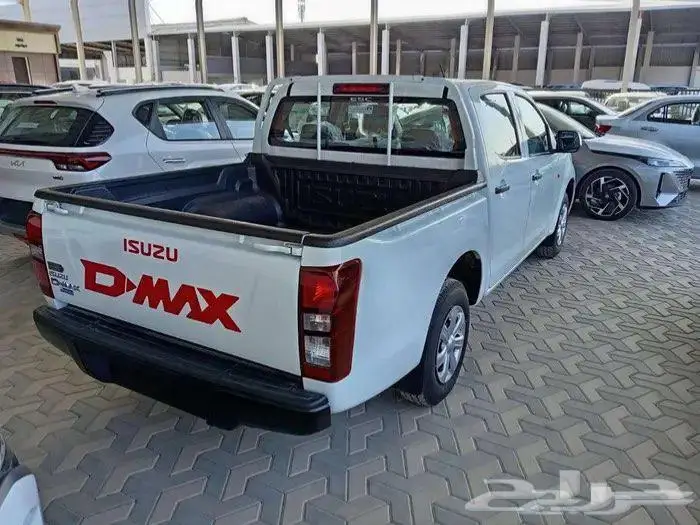 اسوزو دماكس غمارتين 1.9 2025 5