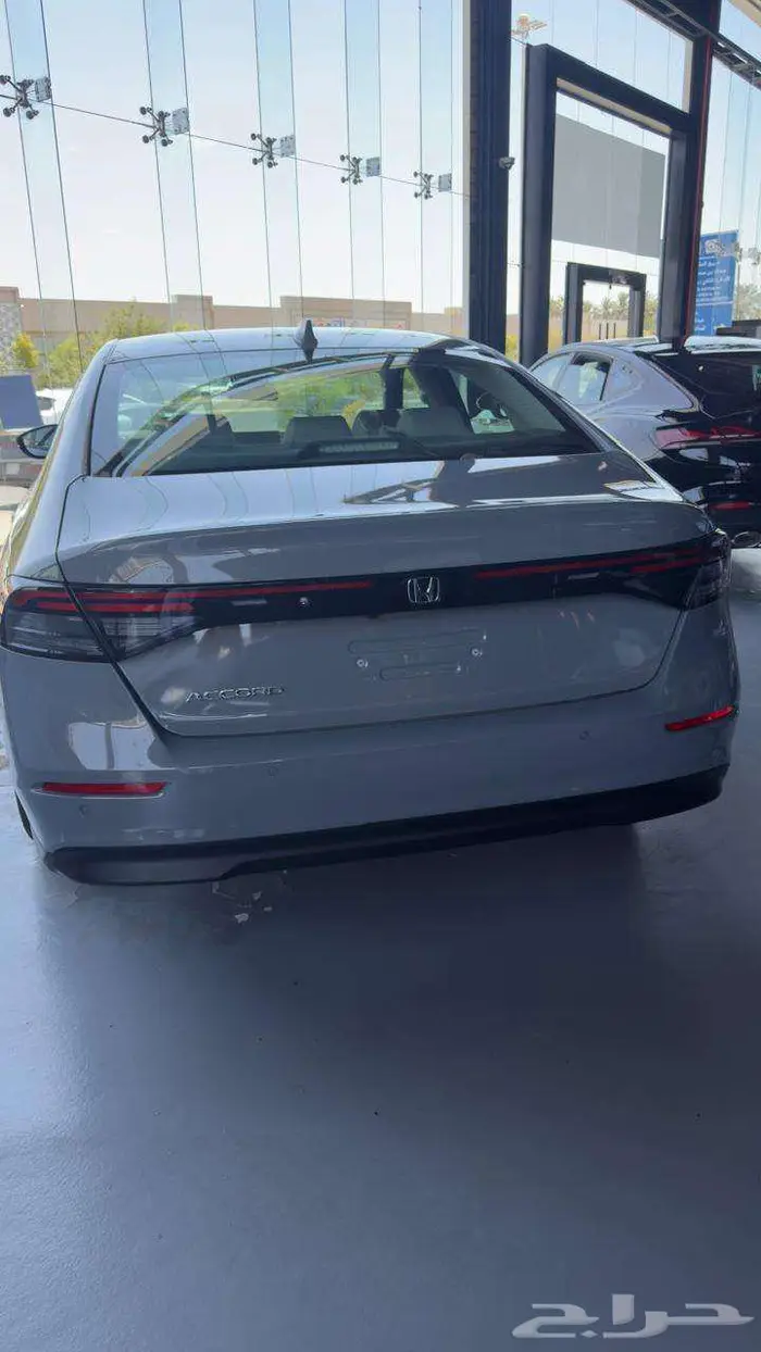 هوندا أكورد 2025 LX ستاندر 4
