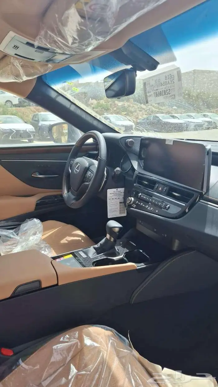 ليكزس ES350 CC موديل 2025 كاش وتقسيط 8