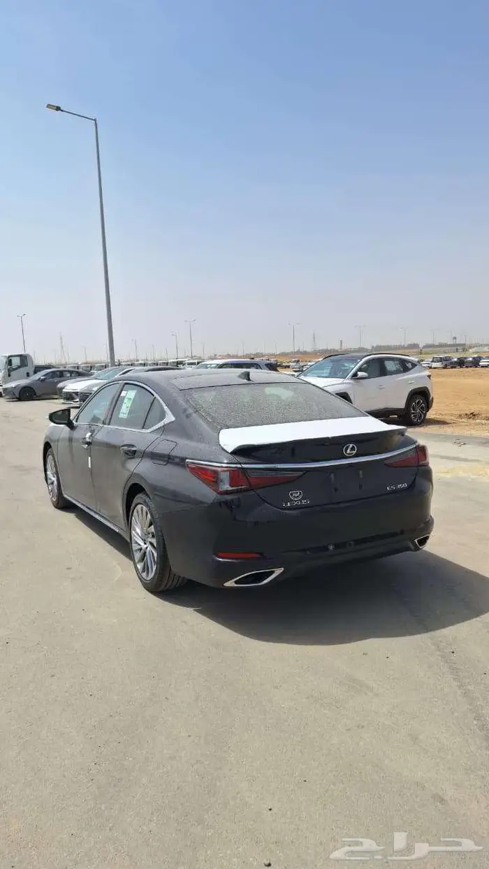 ليكزس ES350 CC موديل 2025 كاش وتقسيط 3