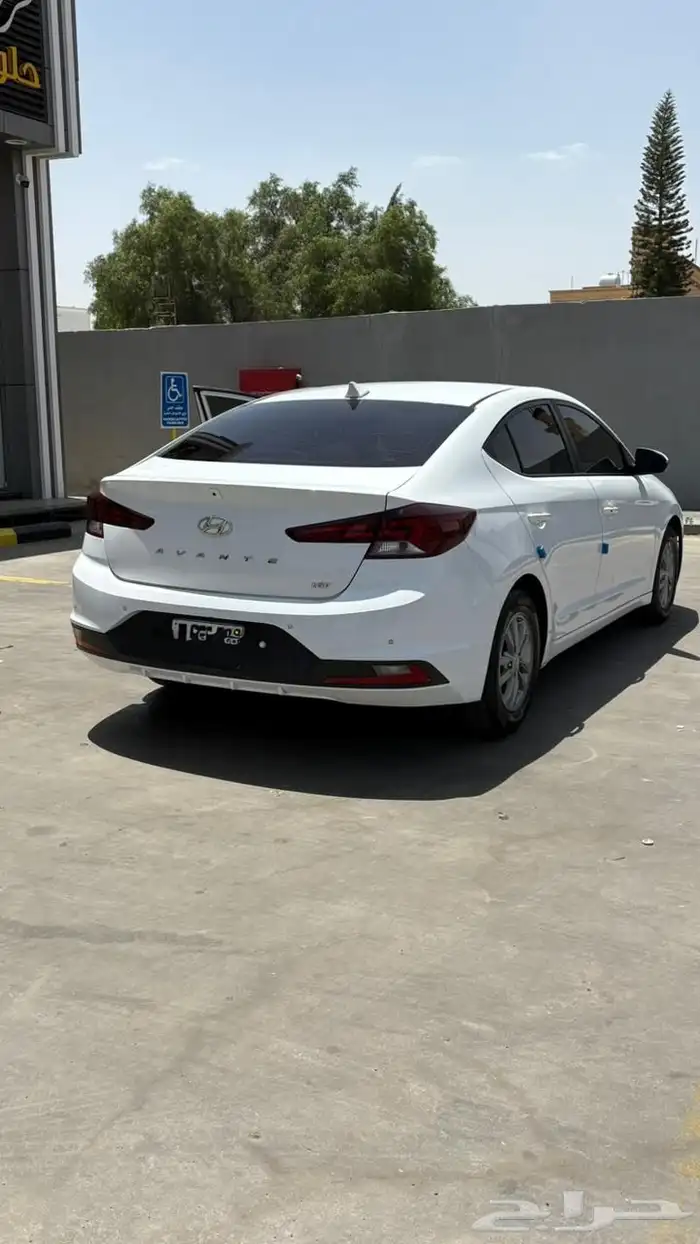 النترا 2020 أفانتي ديزل 4