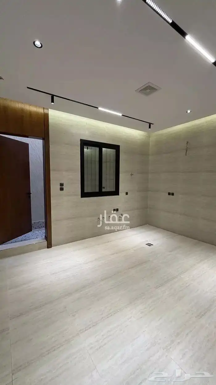 دور بمجلس خارجي في العزيزية 6