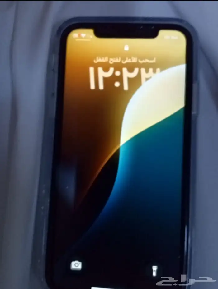 للبيع آيفون 11 3