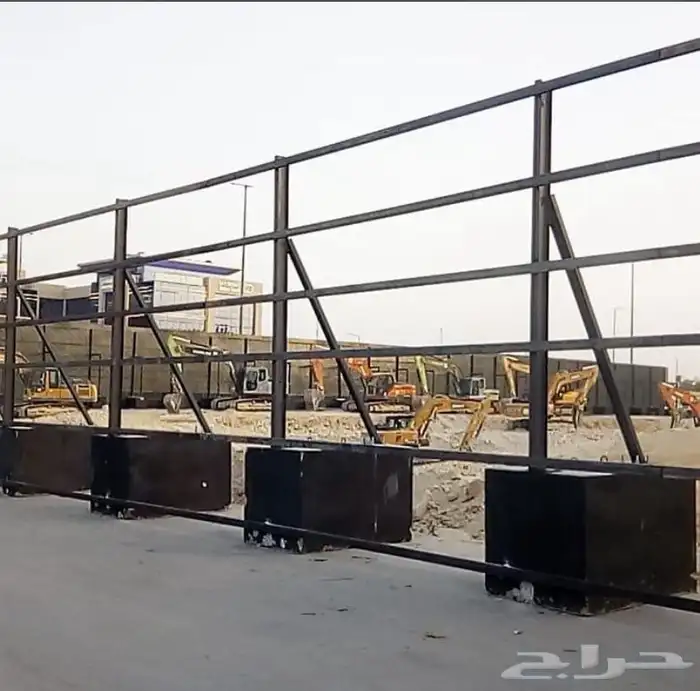 حواجز تنظيم افنتات حشود تنظيميةتصنيع صبات الخرسانية الاسوار 26