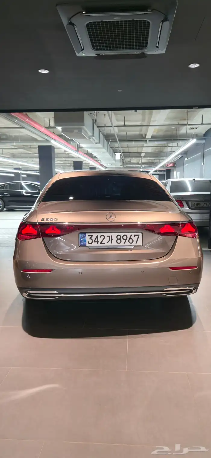 للاستيراد_من_كوريا_ E200 _2024 18