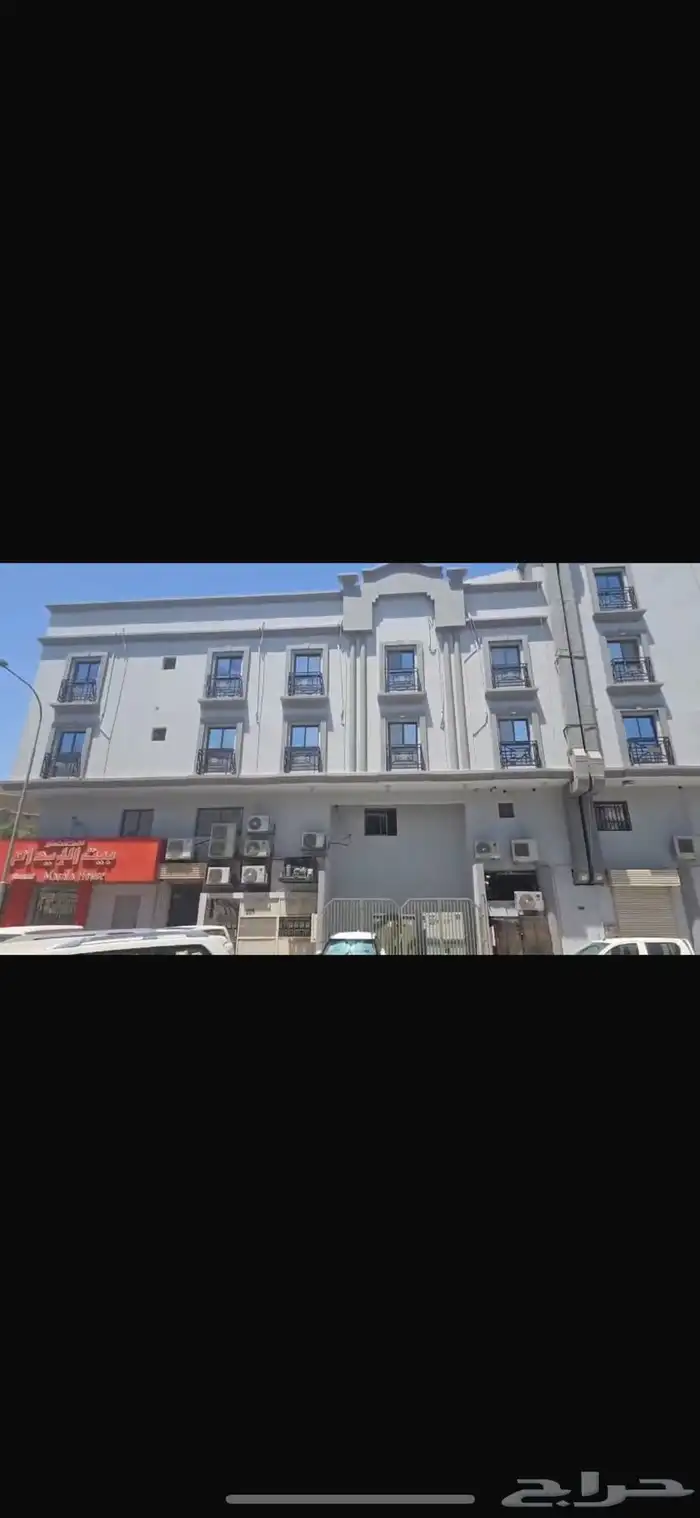 عماره تجارية مساحة 598 م حي العقربية الخبر 0