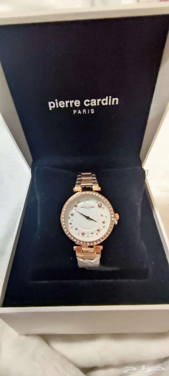 ساعة بير كاردن Pierre Cardin نسائية جديدة 0