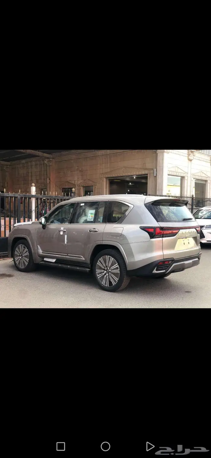 جيب لكزس LX 600 BB 2025 سعودي تيتانيوم داخل أبيض 9