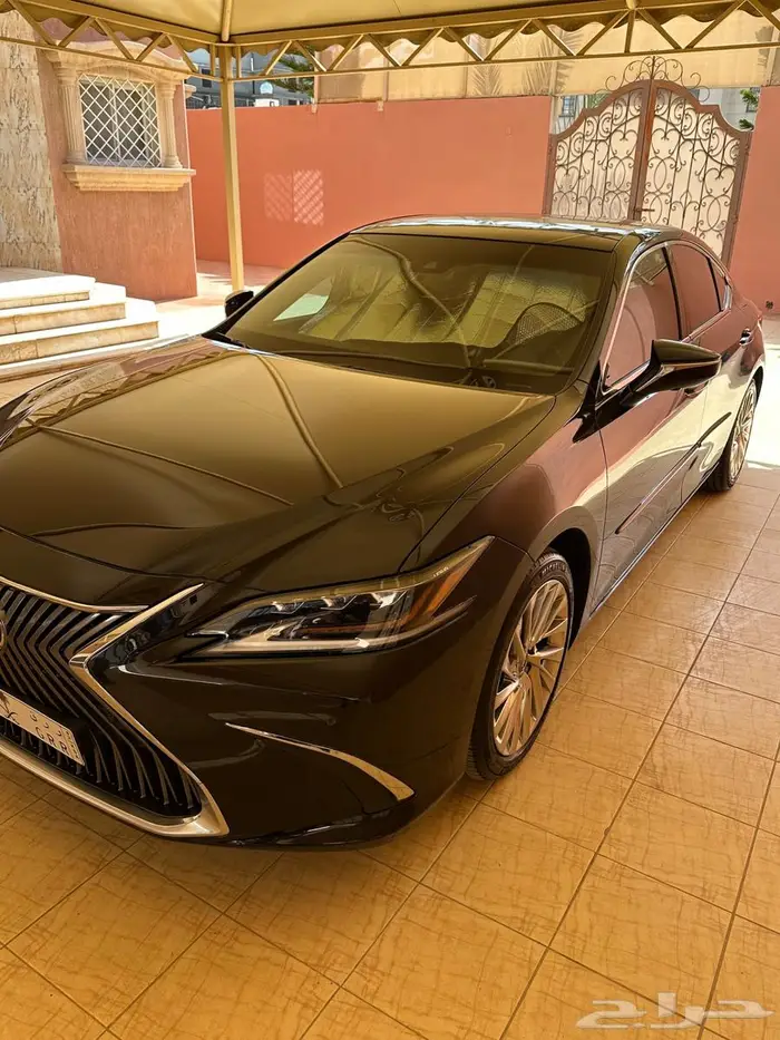 لكزس ES350 DD نظيفة جدا 10