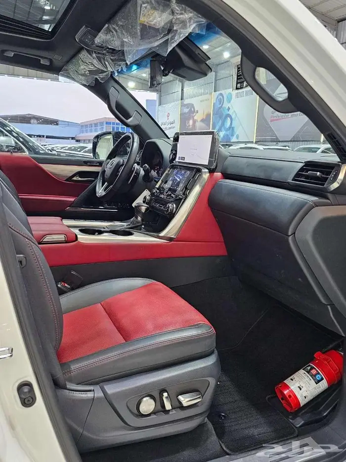 لكزس سبورت LX600 2024 f 15