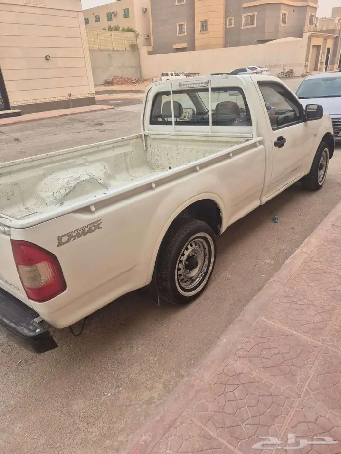 بكب غماره ايسوزو ابيض 2013 2