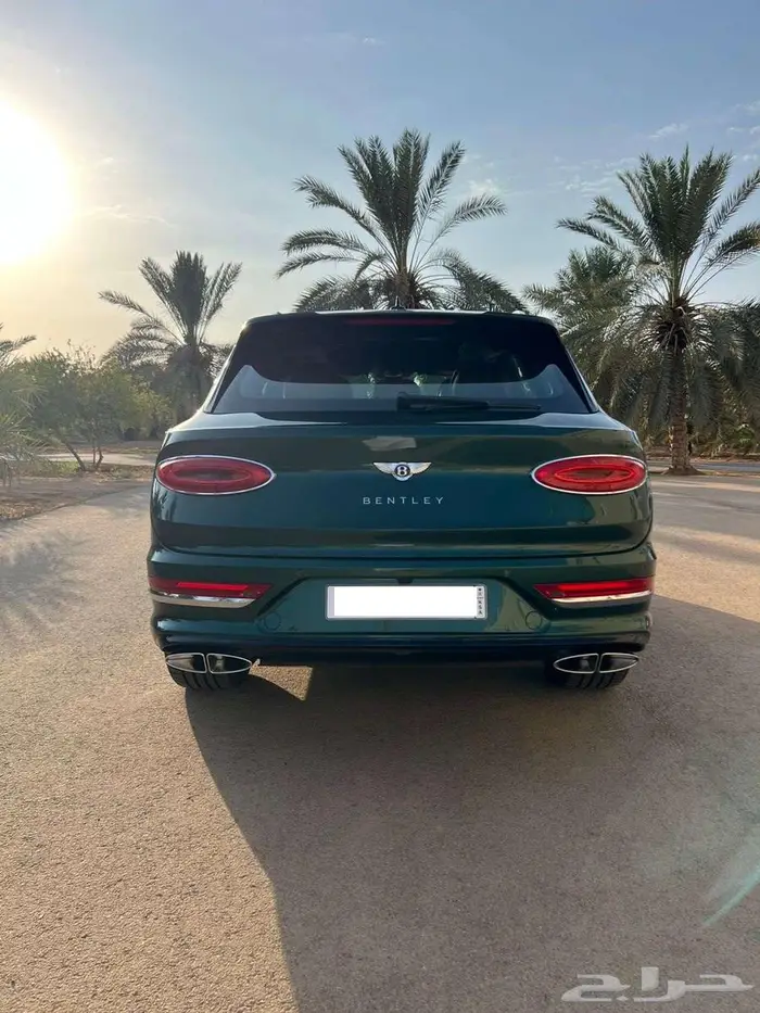 بنتلي بنتايجا 2021 FIRST 1 Edition 2