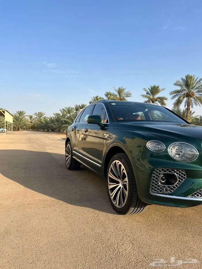 بنتلي بنتايجا 2021 FIRST 1 Edition 1