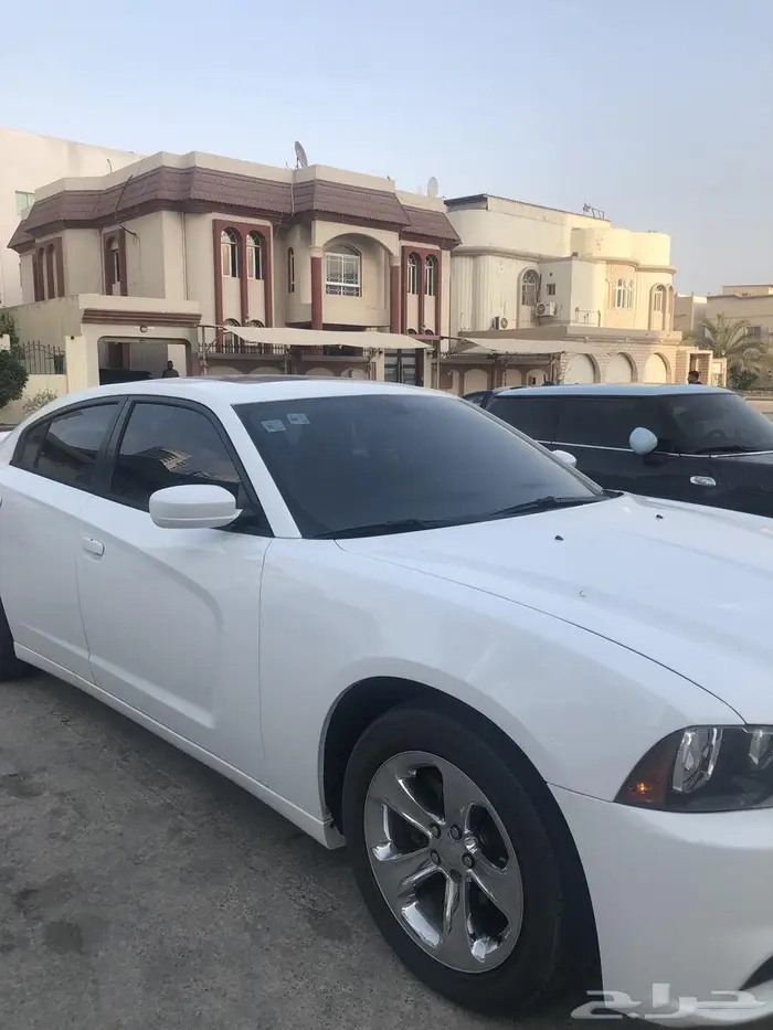 دوج تشارجر 2014 فل كامل بدي وكاله V6 3.6 27