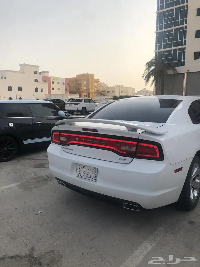 دوج تشارجر 2014 فل كامل بدي وكاله V6 3.6 25
