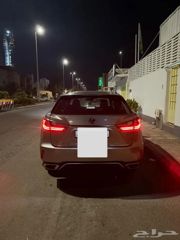 لكزس RX F SPORT 2019 5