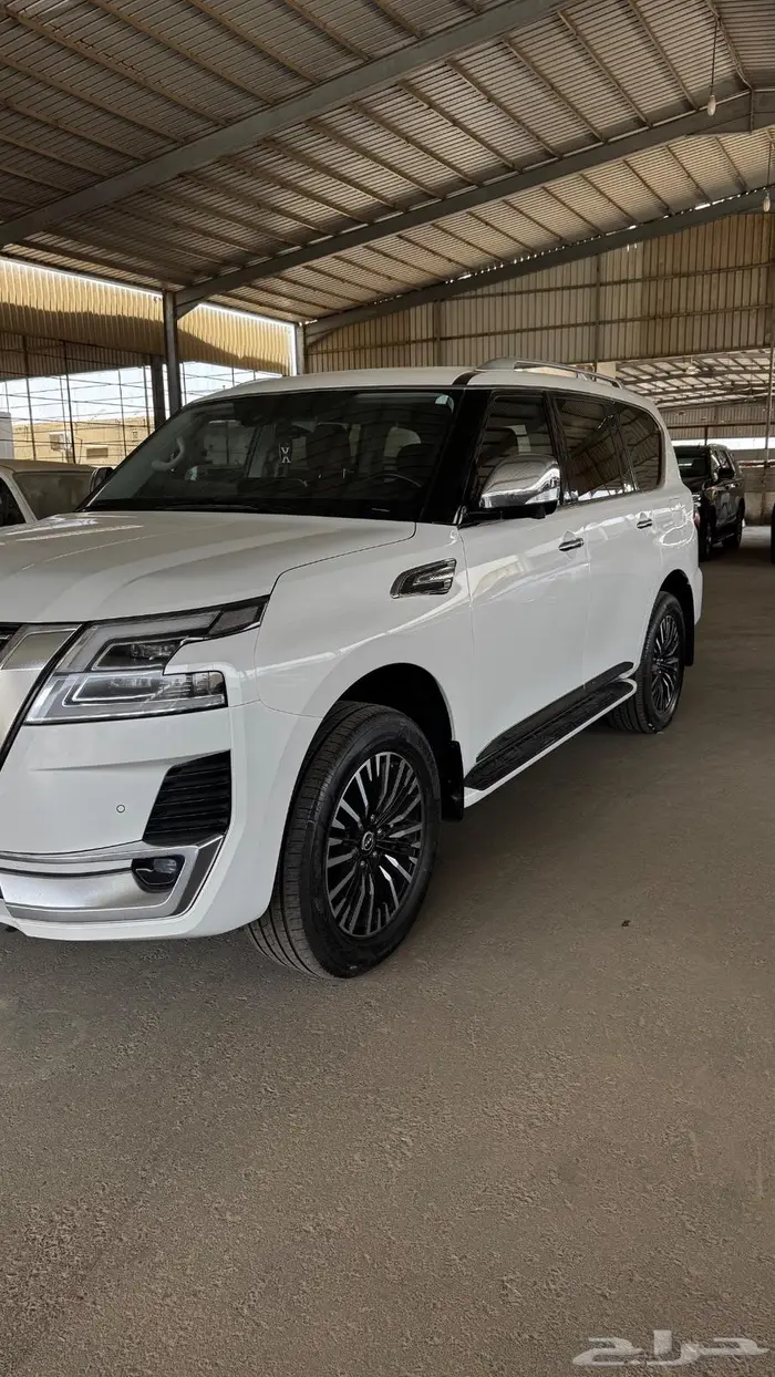نيسان باترول بلاتنيوم 2022 (SE V6) 1