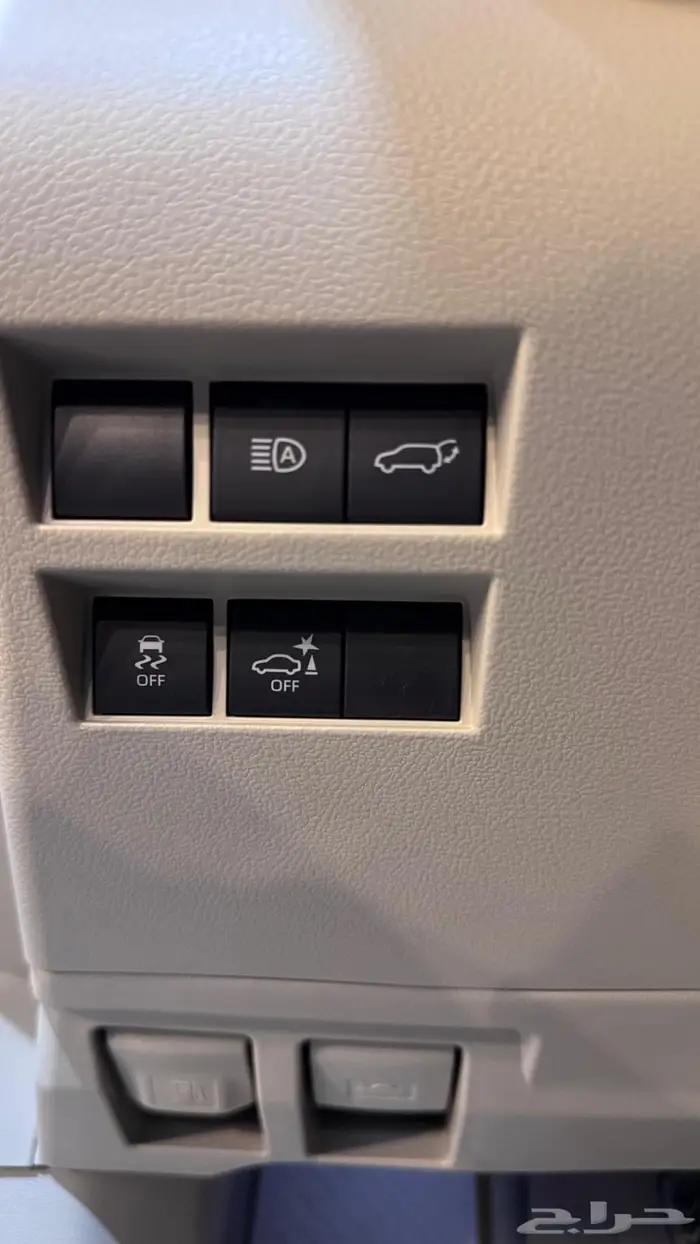 لاند كروزر Vxr نص فل بريمي 2025 10