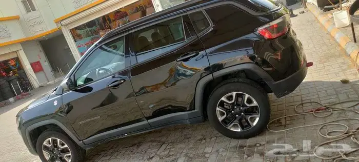 جيب كومباس 2018 5